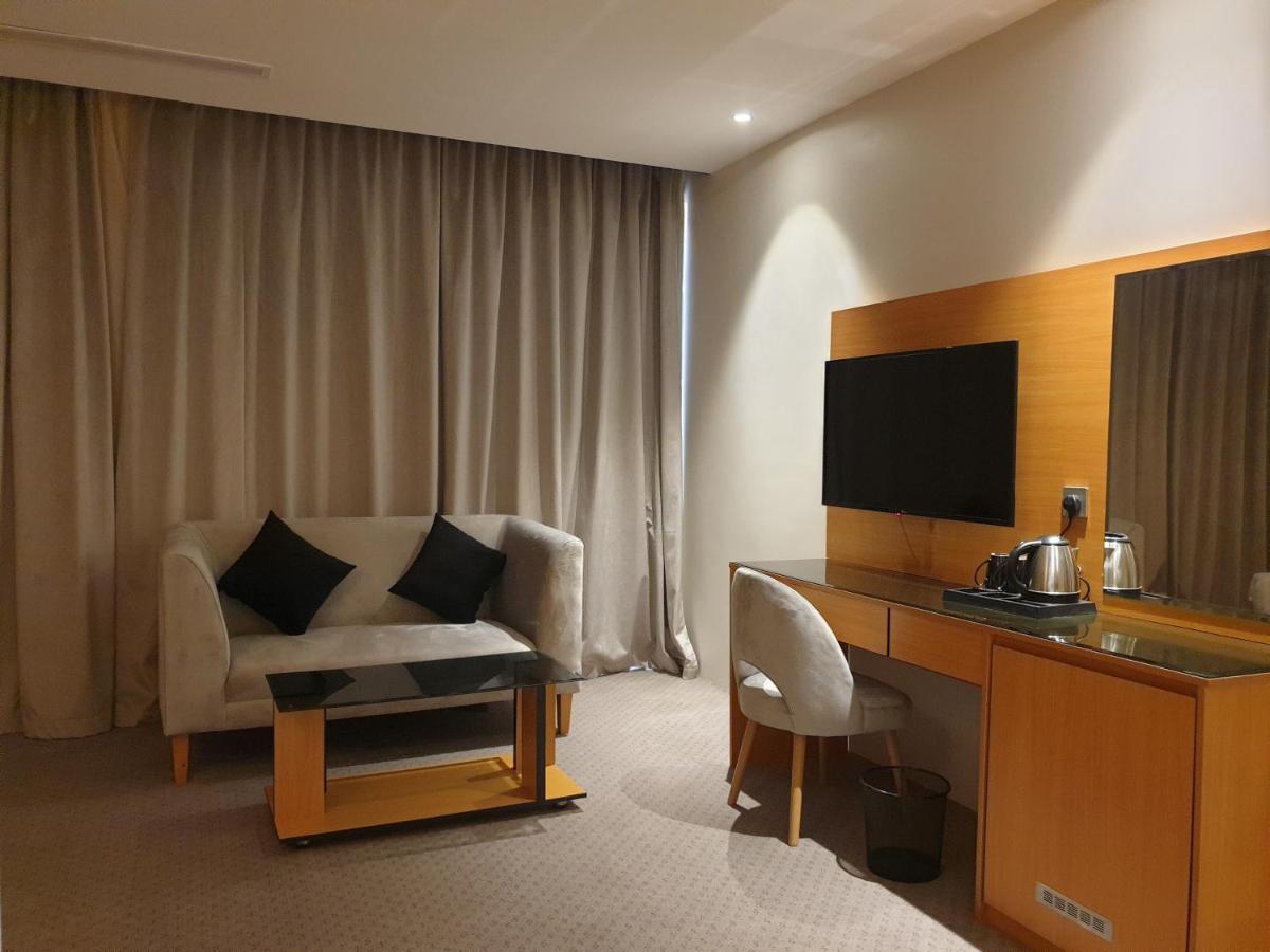 Al Rayyan Tower Hotel Jeddah Ngoại thất bức ảnh