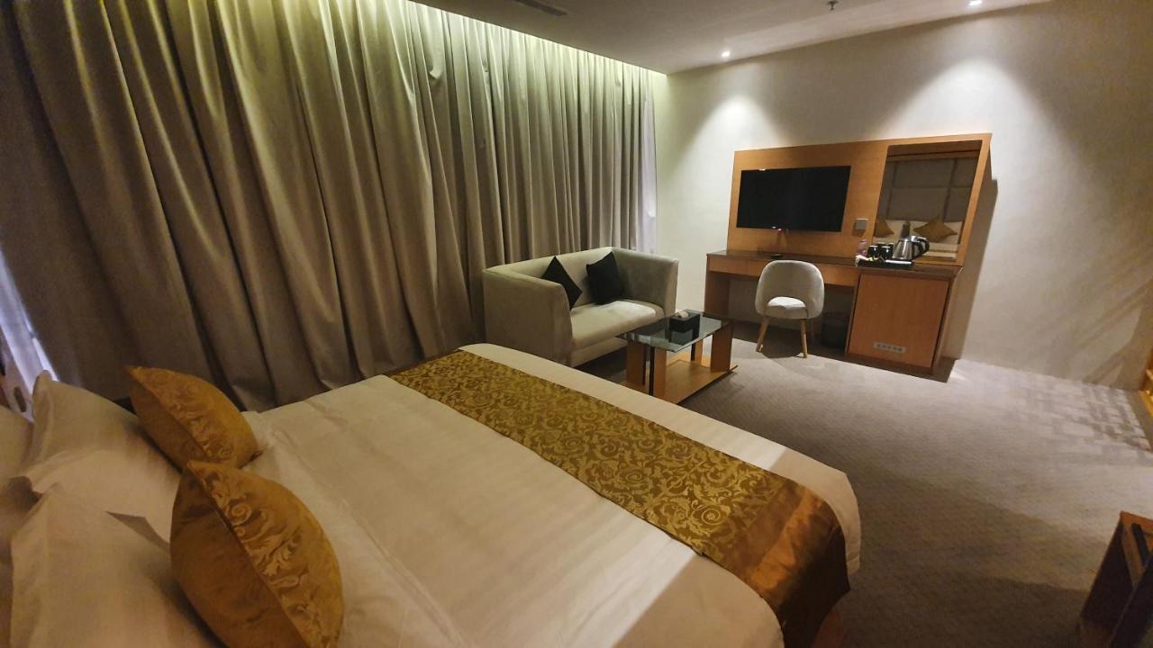 Al Rayyan Tower Hotel Jeddah Ngoại thất bức ảnh